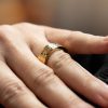 anillo alianza boda joyería ética y sostenible oro fairmined lum barcelona